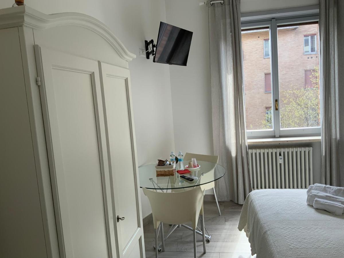 Domus Dotta New Hotel Bologna Exterior photo